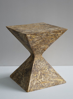 NATURAL GRAIN KITE STOOLS